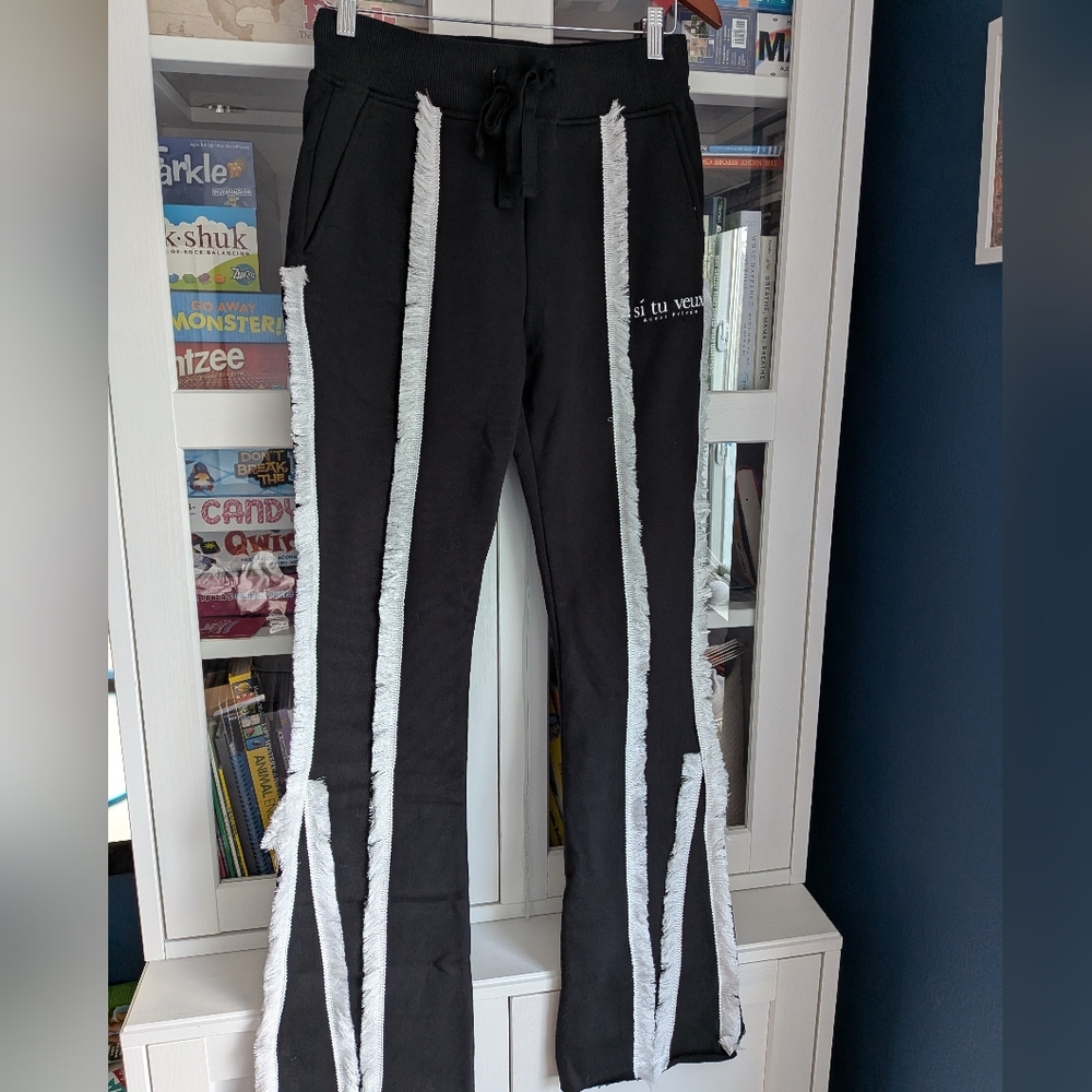 NWT Si Tu Veux Denim "Daredevil" Flare Joggers – Black/White – Size S